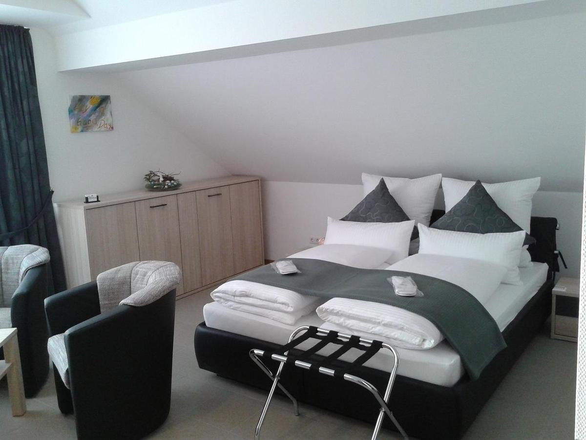 Dzt-Schwarzwaldhotel Garni Unterkirnach Szoba fotó